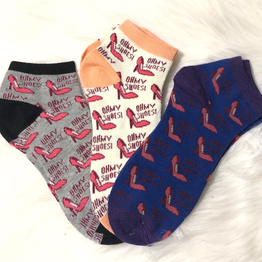 “OH MY SHOES” 3 Pairs of Socks